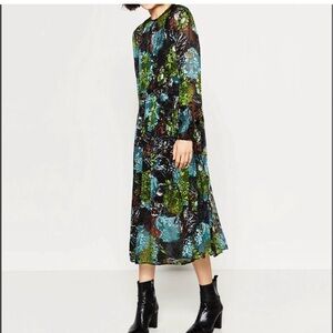Zara Black and Green Floral Long Sleeve Dress